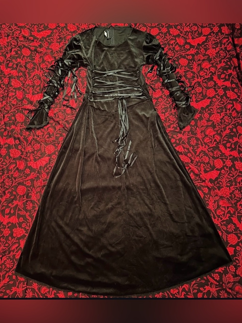 Y2K Hot Topic Sandman exclusive Death's black velvet ribbon dress